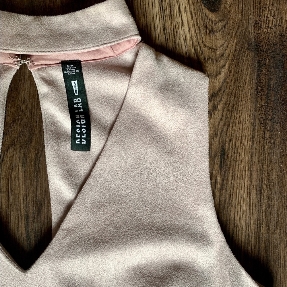 Design Lab top